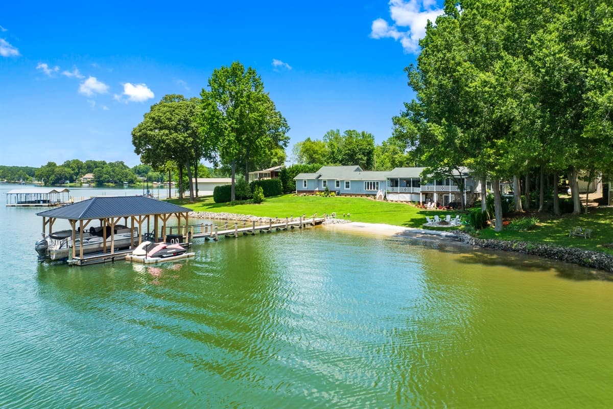 Take in the view of the calm waters of Lake Norman.