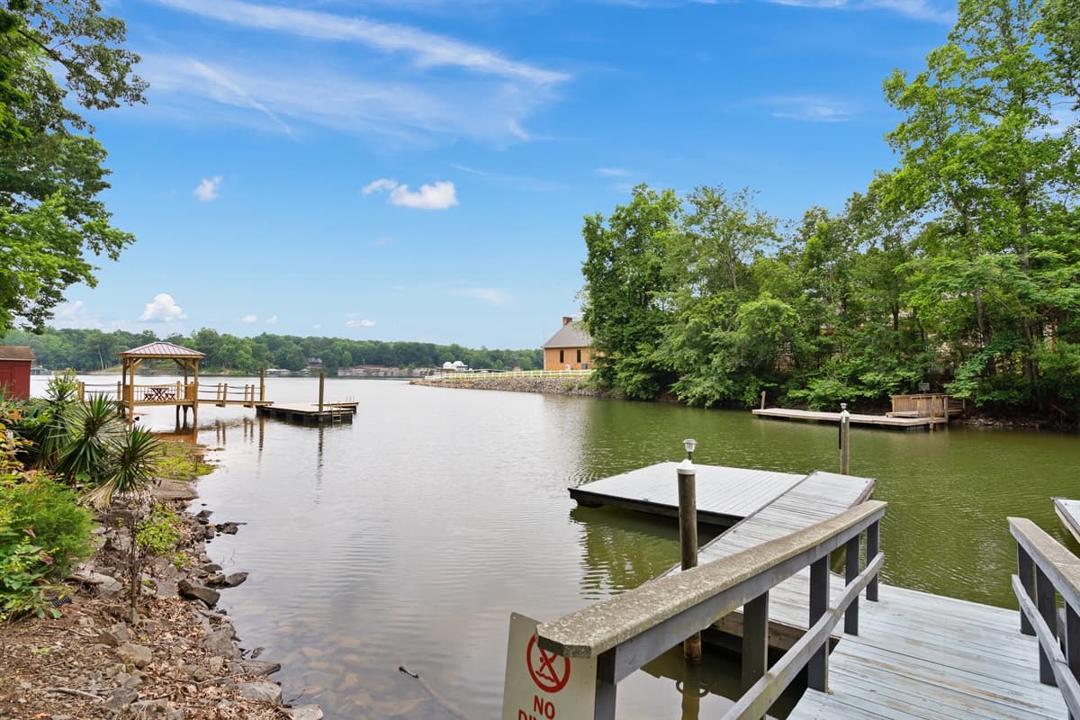 Beautiful views of Lake Norman.